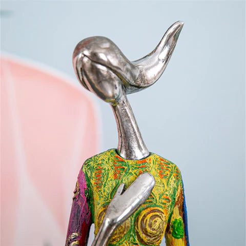 Escultura Abstracta Mujer – Elegancia y Modernidad