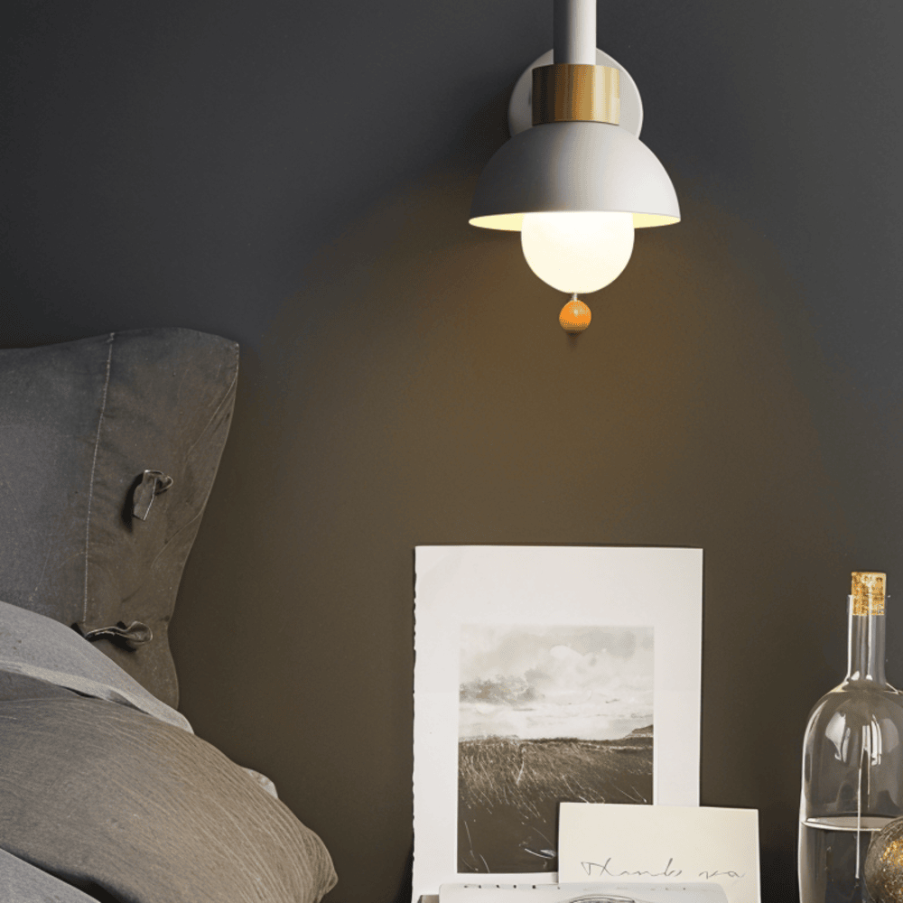Pastelowa lampa ścienna z wyłącznikiem - delikatne oświetlenie i nowoczesny styl