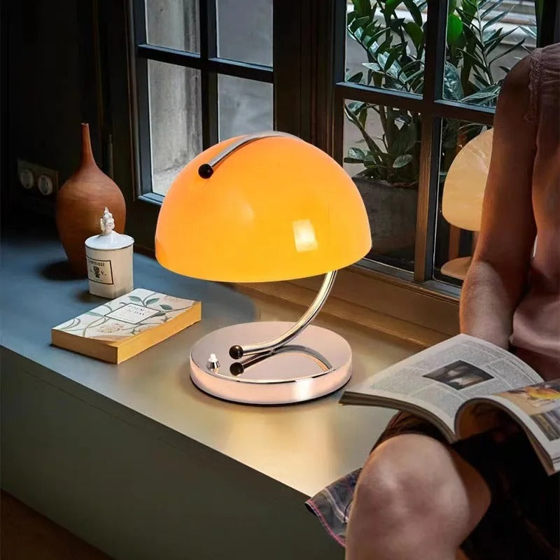 Lampe De Table Style Scandinave En Verre – Élégance Et Modernité