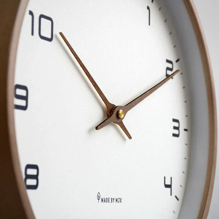 Moderní Nástěnné Hodiny – Minimalistický a Elegantní Design 