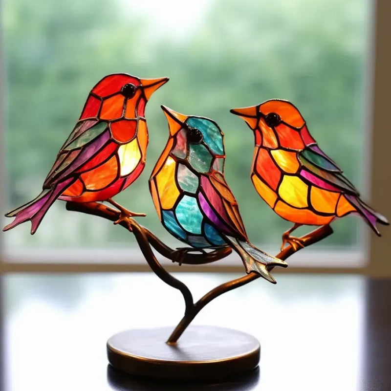 Dekoratívny ornament – vtáky posadené na konári 