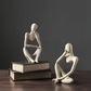 Scultura Astratta Pensatore – Eleganza Contemplativa e Design Moderno 