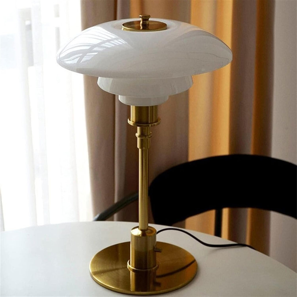 Schreibtischlampe LED im skandinavischen Stil – Sanftes und modernes Licht 