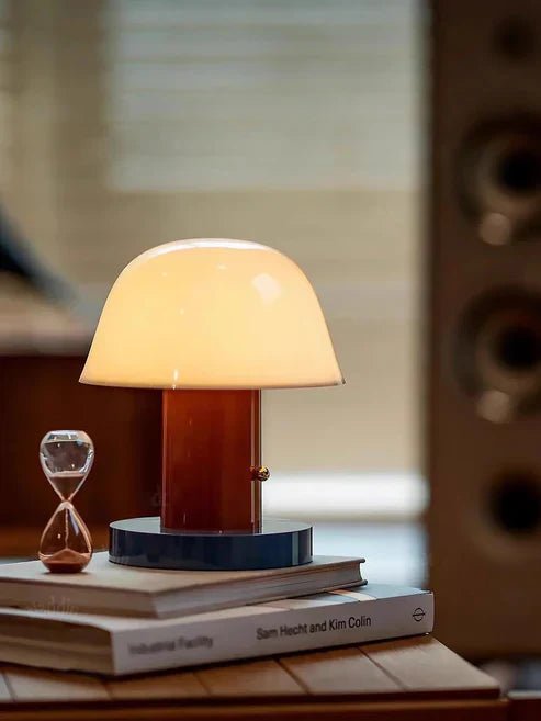 Lampă de birou – Lumină și Armonie 