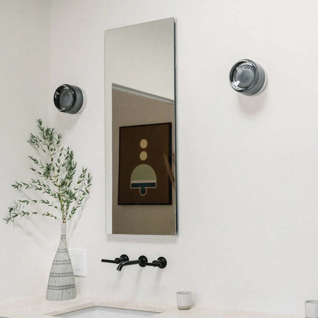 Elegant Vägglampa – Mjuk Relief Och Varm Atmosfär 