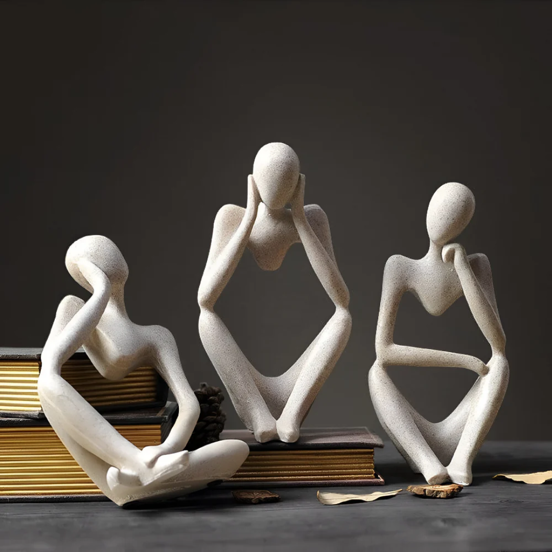 Scultura Astratta Pensatore – Eleganza Contemplativa e Design Moderno 