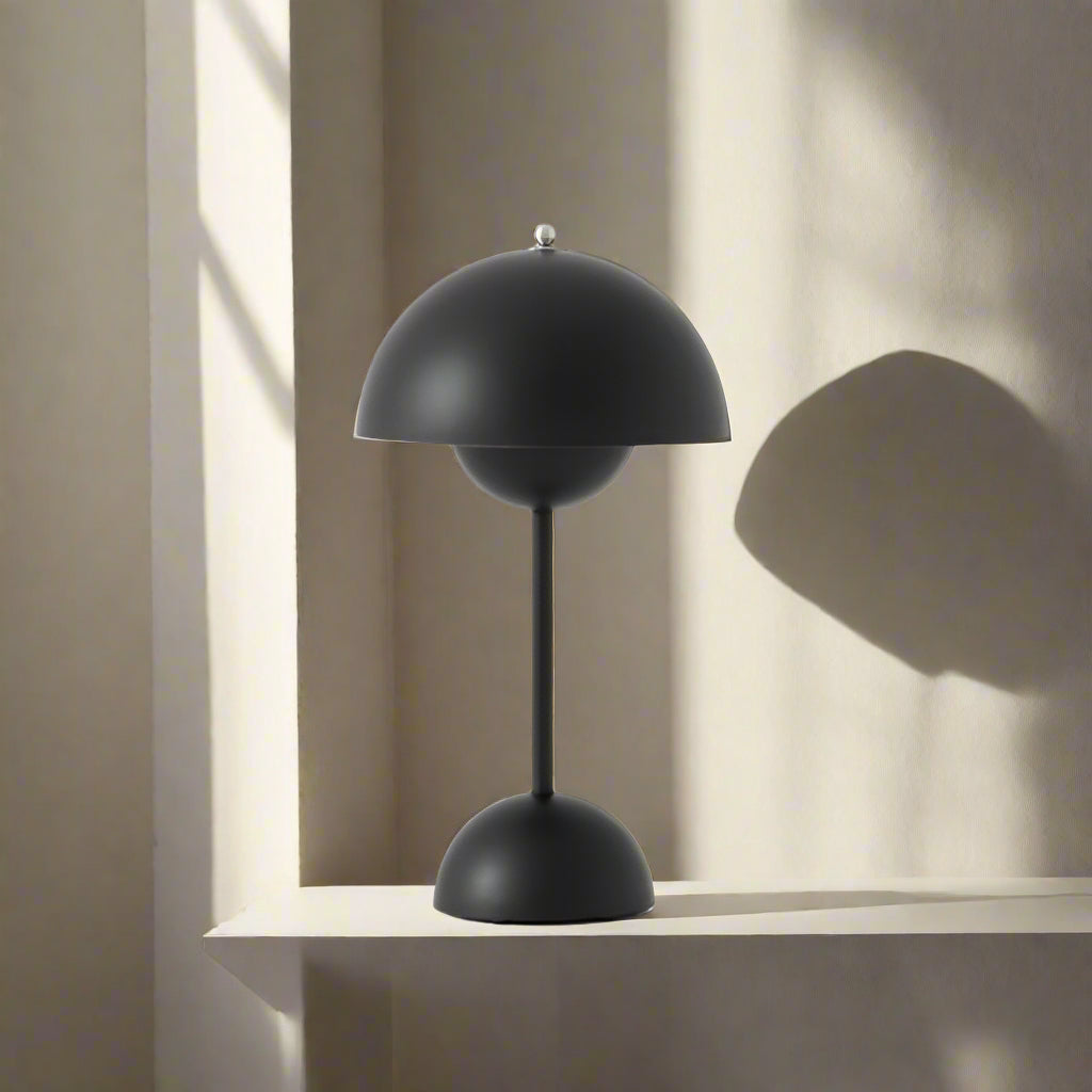 Bordlampe – Moderne design og bærbart lys 