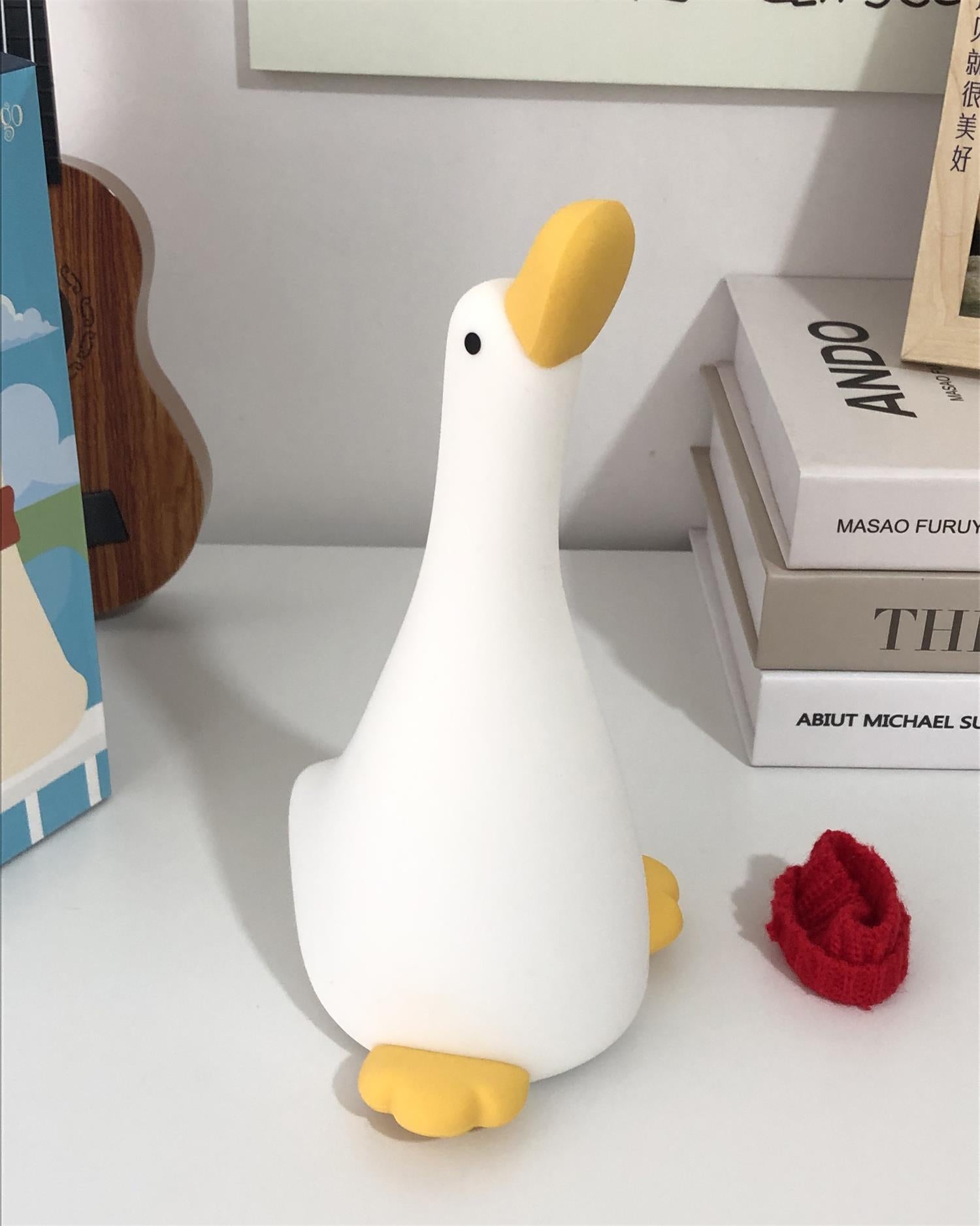 Noční světlo Enchanted Goose - hmatové světlo a uklidňující design