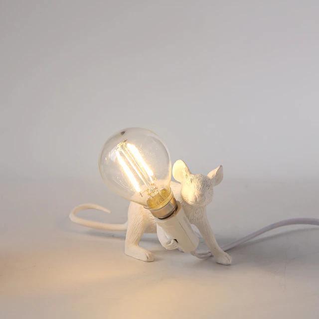 Lâmpada de Mesa Rato – Decoração Original e Iluminação Tendência 