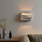 LED Vägglampa Dubbel Stråle – Modern och Elegant Belysning 