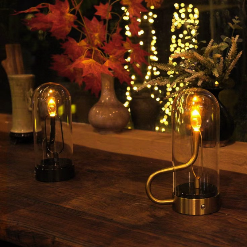Bordslampa — Varmt Ljus Flammeffekt 