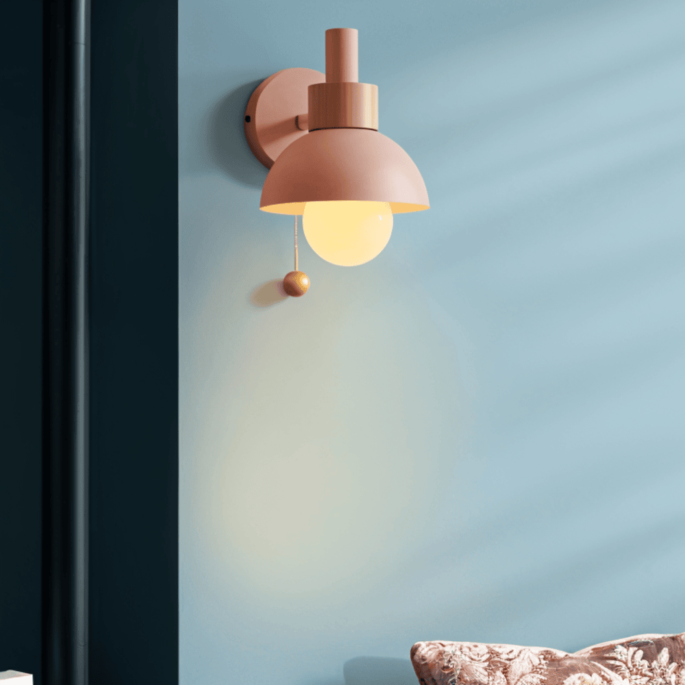 Pastelowa lampa ścienna z wyłącznikiem - delikatne oświetlenie i nowoczesny styl