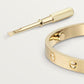 Minimalistische Gouden Bangle - Discrete en Tijdloze Elegantie 