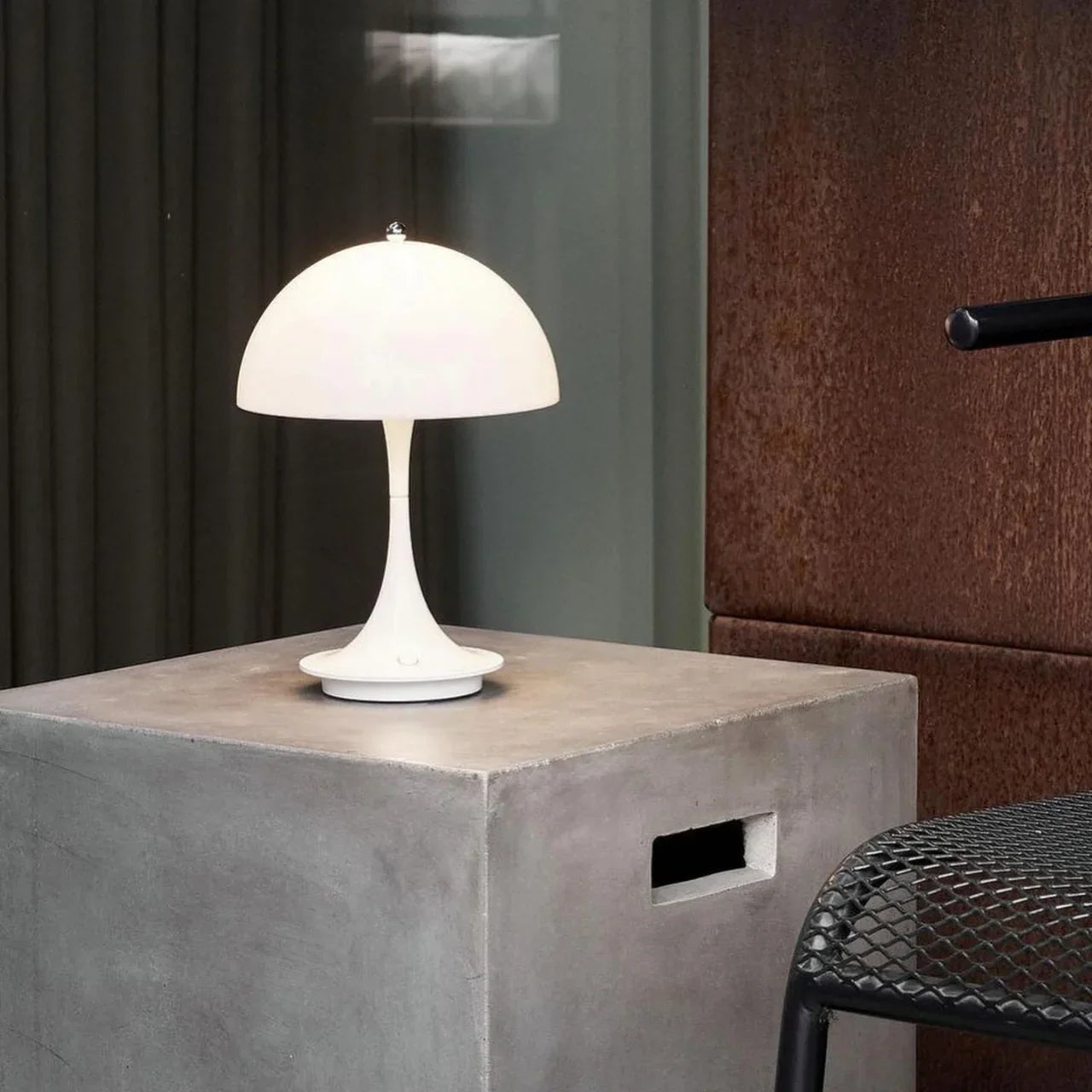 LED Table Lamp – Rechargeable and Three-Level Lighting 