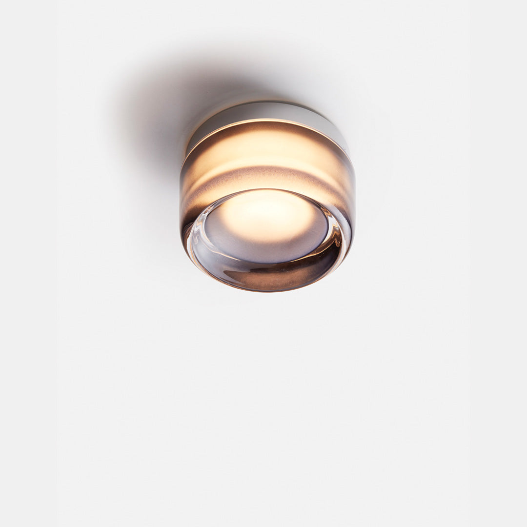 Elegant Vägglampa – Mjuk Relief Och Varm Atmosfär 