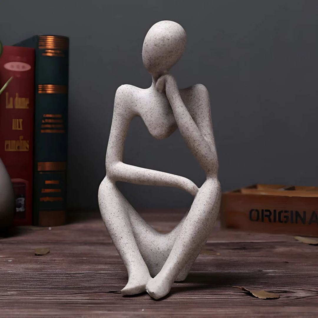 Scultura Astratta Pensatore – Eleganza Contemplativa e Design Moderno 