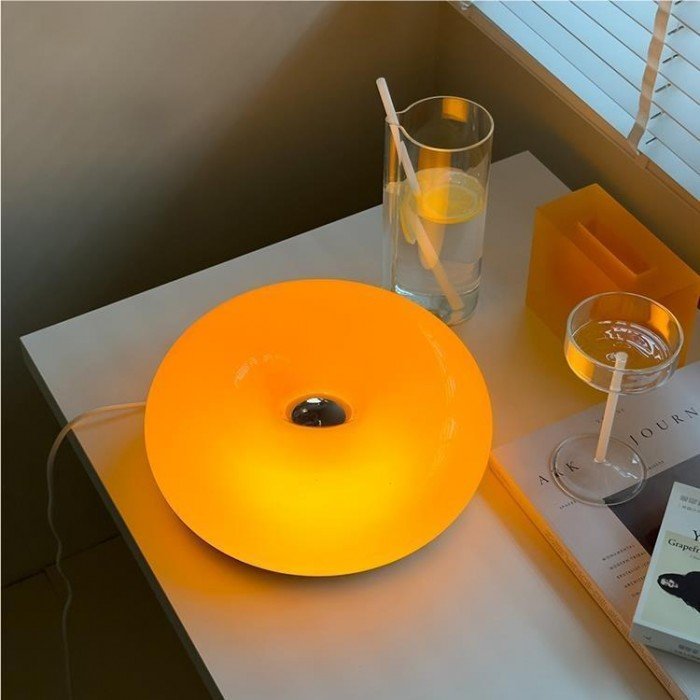 Nástenné a stolové lampy - originalita a rafinovanosť