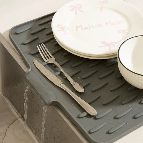 Silicone Drying Mat – Non-Slip and Easy to Clean 